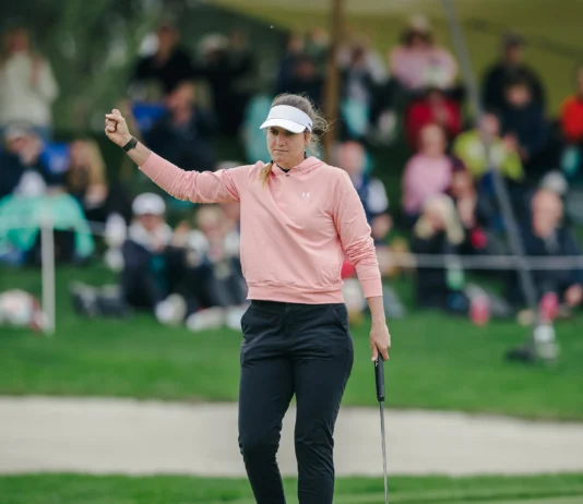 Leonie Harm gewinnt Amundi German Masters 2026: Erster LET-Sieg beim Heimturnier Leonie Harm mit Siegerpose