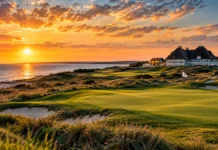 Die 10 besten Golfplätze Deutschlands 2026: Top-Golfclubs im Überblick Küsten-Golfplatz im goldenen Abendlicht